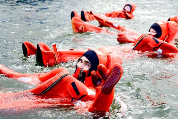 Refresher Training im Wasser