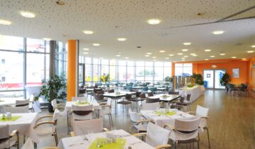 Frühstücksbereich des Hotels AFZ Rostock